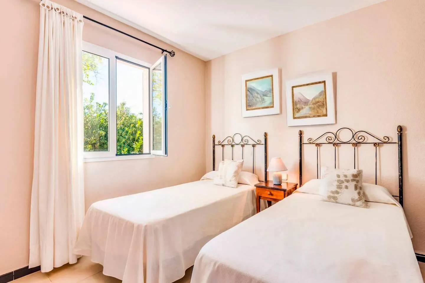 Villa Joel - Palacio Menorquin Con Piscina Privada Son Carrio